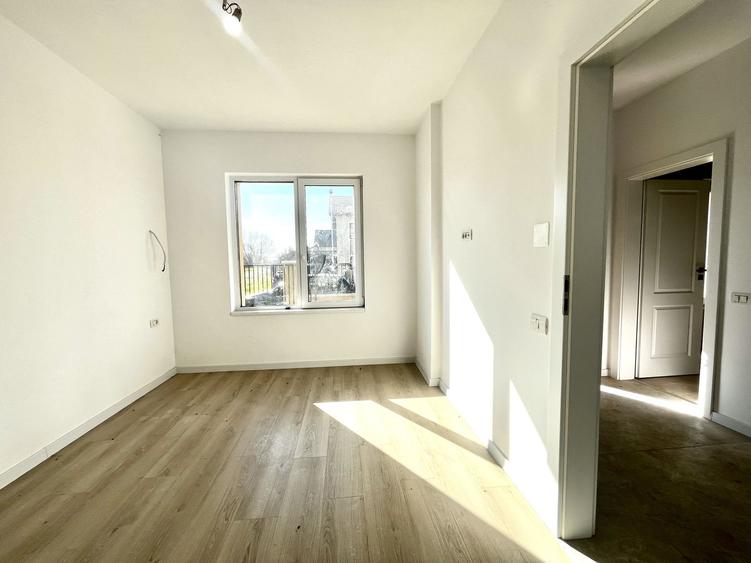 Duplex modern, separat prin camera tehnica, in Ghiroda - zona Primărie