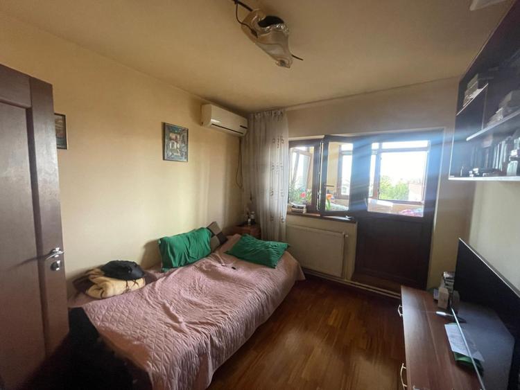 Apartament decomandat 4 camere, 97.83 mp - zona McDonald's