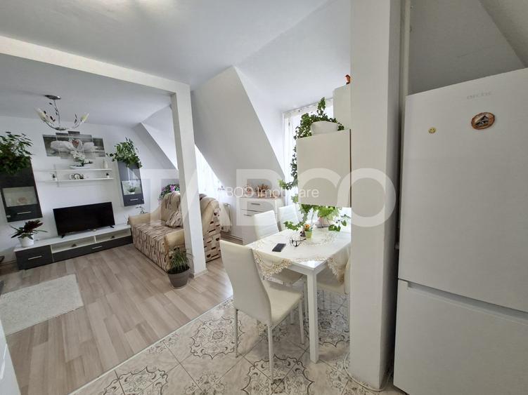 Apartament cu 3 camere de vanzare - mansarda Vasile Aaron - intabulata - 14