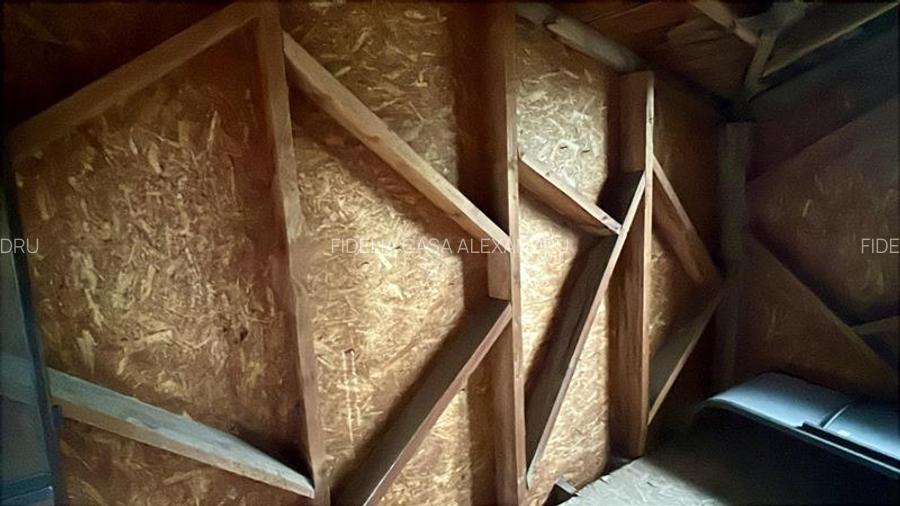 Casa cu 5 camere si 2 bai, 500mp teren, de vanzare in Ciurbesti - 4