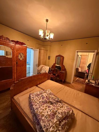APARTAMENT 4 CAM FOISORUL DE FOC
