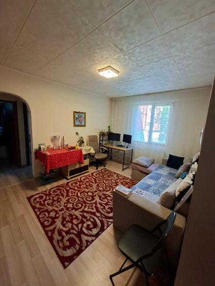 Proprietar – Vând apartament 3 camere | Șoseaua Alexandriei nr. 112 (Zona Rahova