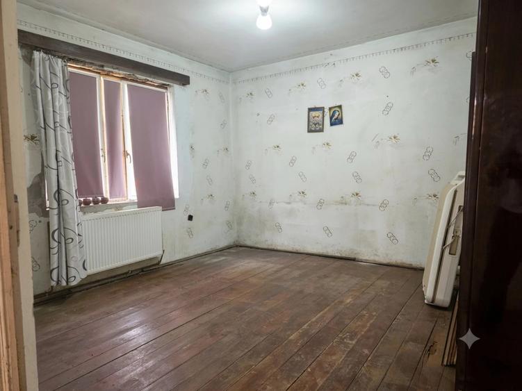 CASĂ DE VÂNZARE ÎN ZONA CENTRALĂ IAȘI, 311 MP TEREN, SĂRĂRIE – TG. CUCU, POTENȚIAL EXCELENT DE RECONFIGURARE