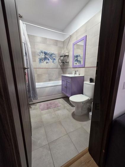 Penthouse spatios 80 mp utili 2 balcoane si terasa parcare Selimbar