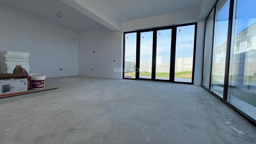 🏡 Casă individuală P+M de vânzare în Domnești – Strada Fortului - 4