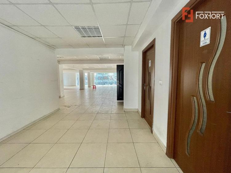 Spatiu comercial de vanzare, 585 mp,locatia excelenta, Timisoara- V2315