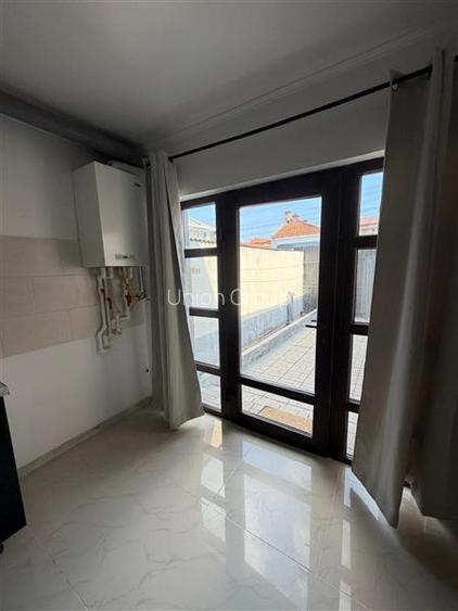 Casa Renovata si Mobilata Complet - Pozitionare Excelenta - Aproape de Delfinari - 28