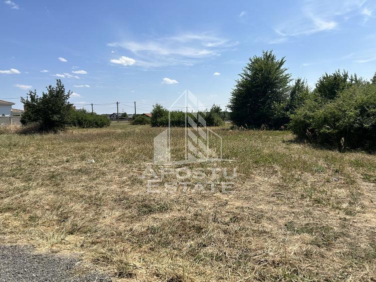 Parcela de teren 916 mp, de vanzare, front stradal 20 ml, Dumbravita.