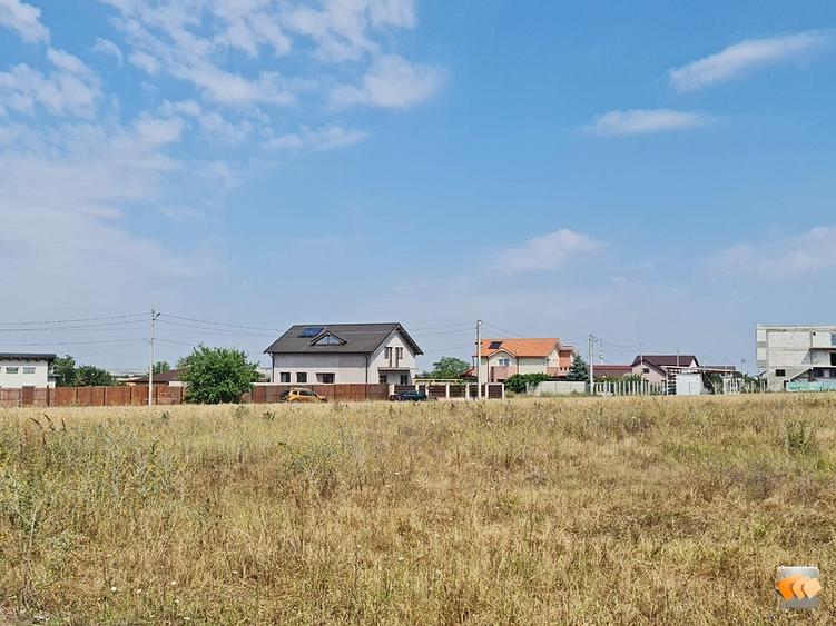 Teren de vanzare in Tuzla zona castelul de apa