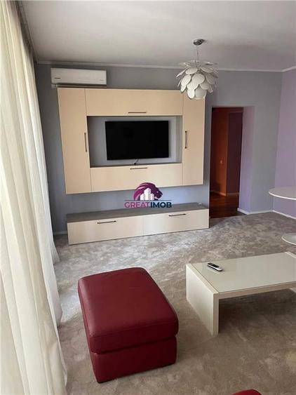 Apartament de inchiriat