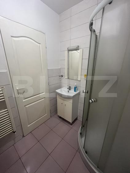 Garsoniera de inchiriat, mobilata si utilata, zona ISU