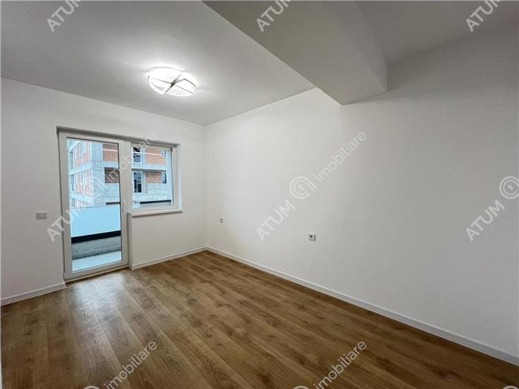 Apartament intabulat cu 3 camere si 2 bai zona Calea Surii Mici