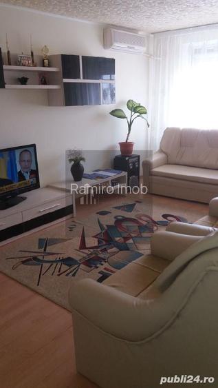 Apartament 3 camere, decomandat - 4