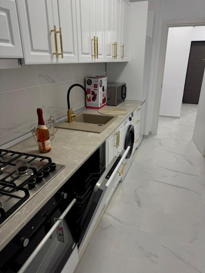 Apartament superb cu 2 camere de închiriat – Unirea Towers, Podu Roș