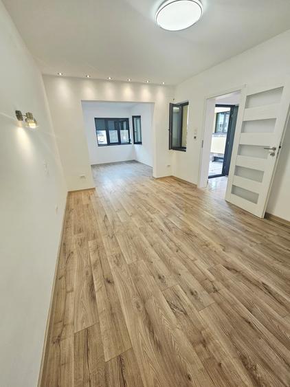 Spațiu de birouri de închiriat, 6 camere – Central, Ploiești