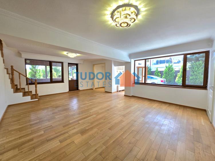 Fully Renovated Family Villa with 3 Bedrooms and 1,000 sqm Garden
