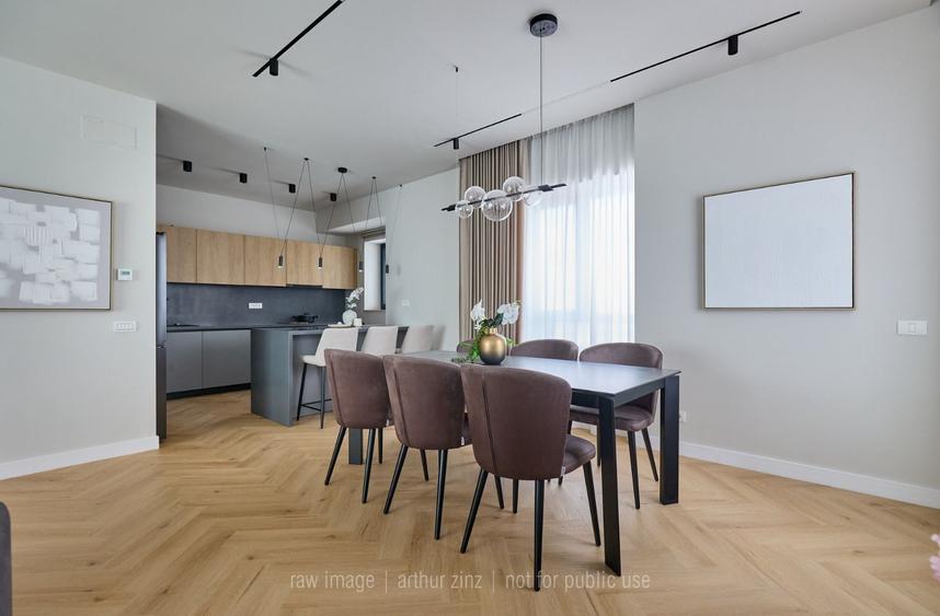 Penthouse 4 camere | Terasă spectaculoasă 123 mp | Jacuzzi
