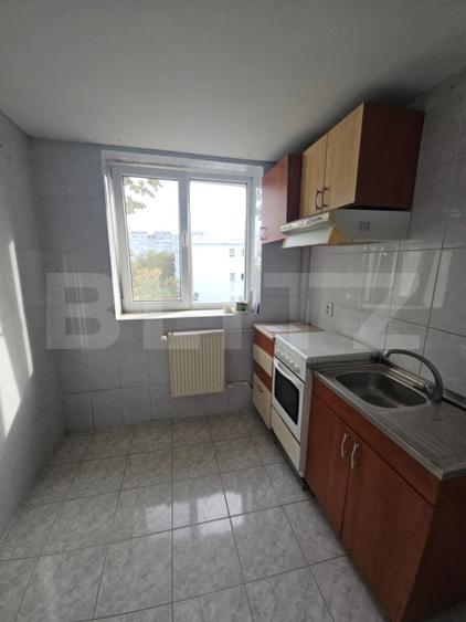 Apartament cu 2 camere, 44 mp, zona Tiglina 1