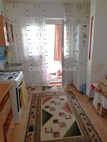 72mp  3 camere,  confort 1 Decomandat Obor-Scolilor balcon 7m - 4