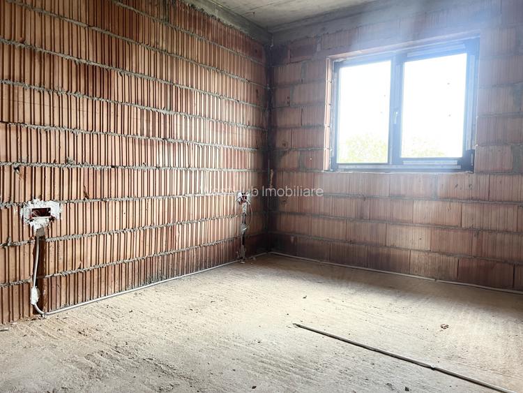 Duplex, 102mp Utili, 225mp Teren, 4 Camere, Constructie Noua  - Giroc - 3
