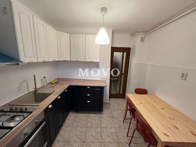 3 camere decomandate | etaj 1 | centrala proprie | 2 bai | Renovat