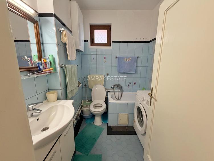 Apartament in vila - Casa interbelica - retrasa de la strada - 10