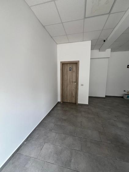 Spatiu Comercial -  Militari Residence