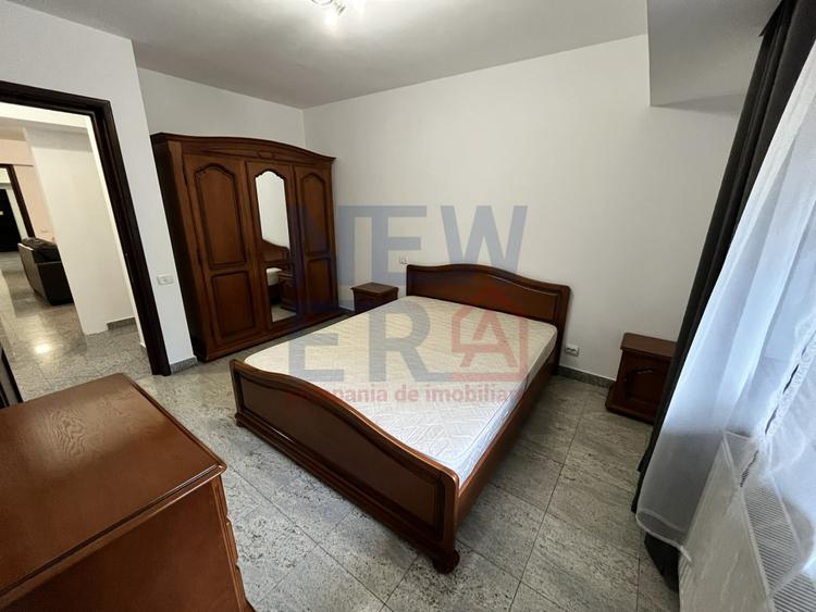 Apartament cu 5 camere de inchiriat - zona Aviatorilor