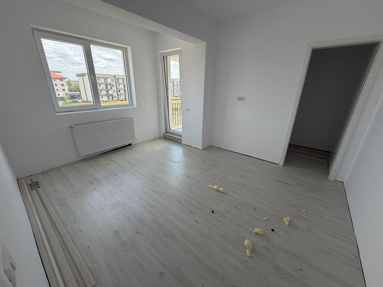 STUDIO - DORMITOR SEPARAT, PARCARE, BUCATARIE INCHISA, COMIS 0%
