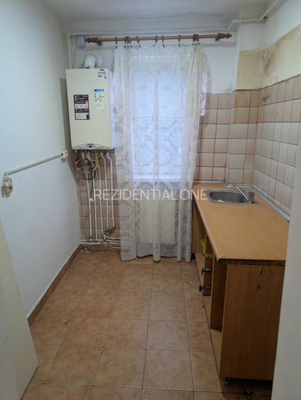 Apartament langa CORA , grădiniță, etaj 2 - 5