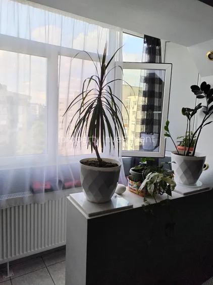Vânzare Apartament 3 camere în Drumul Taberei 5 min metrou