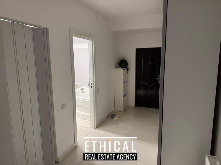 2 Camere + Loc Parcare, Metrou Ap. Patriei 7 Min, Zona Linistita