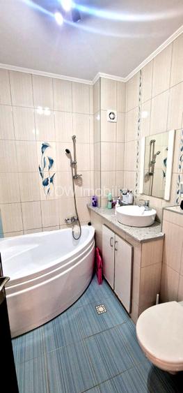 Apartament cu 3 camere de vanzare in Selimbar - 7