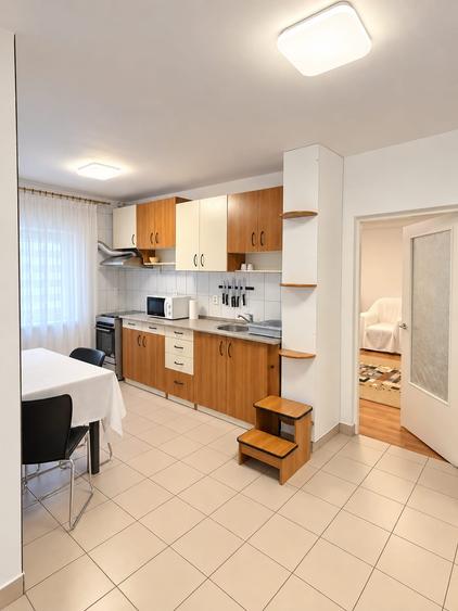 Apartament cu 3 camere, Calea Mănăștur, zona Kaufland, 75 mp, parcare