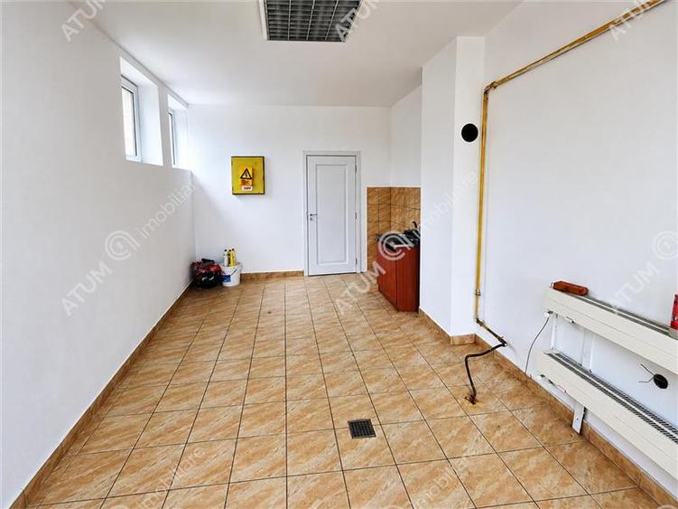 Casa si hale industriale - 475 mp utili in Cisnadie langa Sibiu