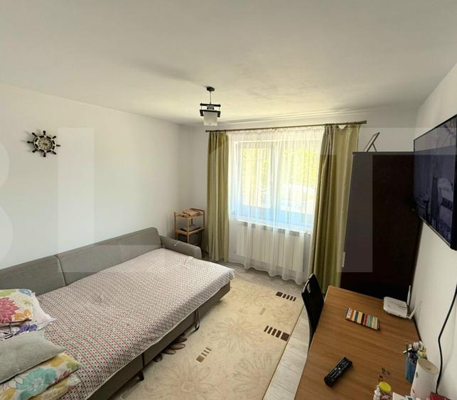 Casă spațioasă cu teren de 2100 mp și livadă – Brehuiești