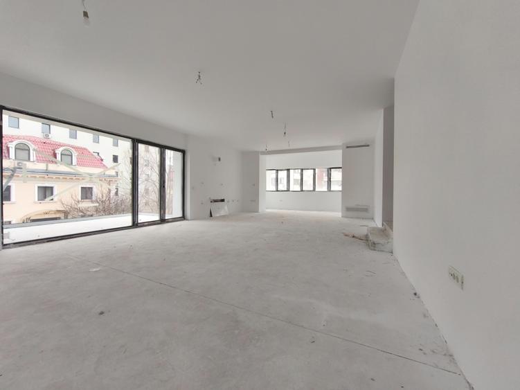 4 camere - 167 mp, NOU - Herastrau