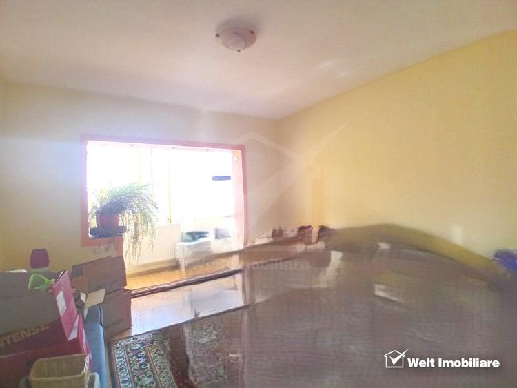 Apartament 3 camere, cartier Intre Lacuri, 2 balcoane, etaj intermediar, parcare