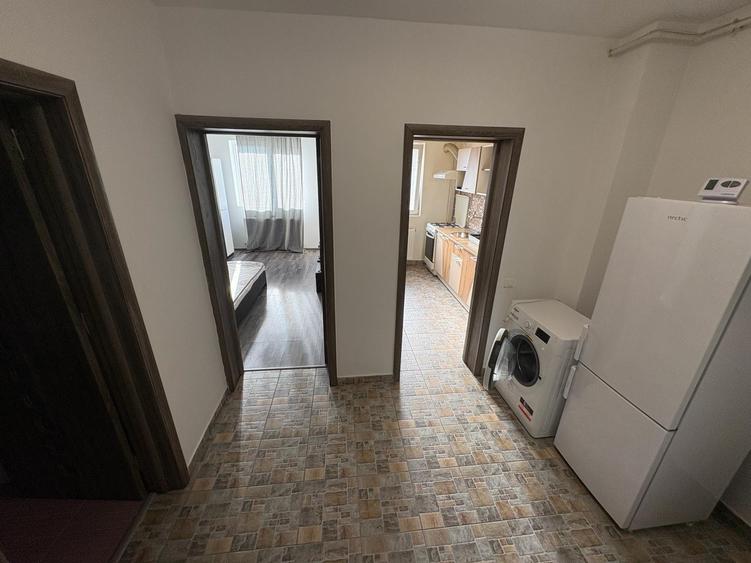 Garsoniera de inchiriat in zona Dimitrie Leonida metrou