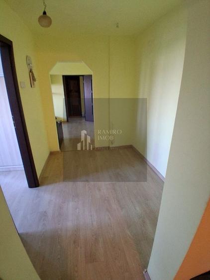 Apartament 3 camere 72mp bloc 1984 Metrou Gorjului - Militari Sector.6