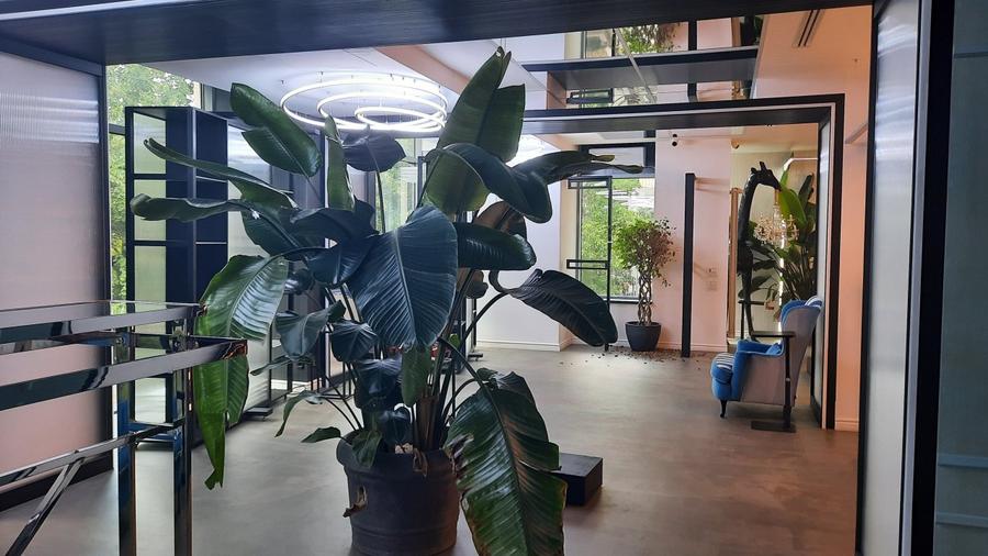 Bd Unirii, spatiu comercial 403 mp, de inchiriat