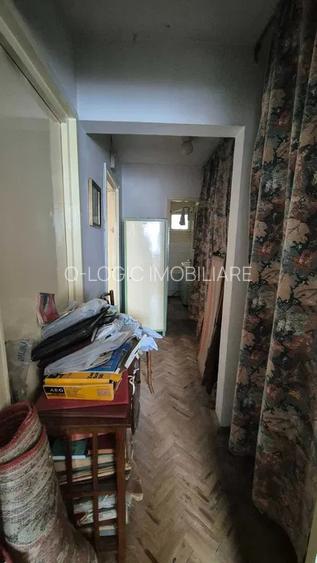 Apartament 3 camere liber la vanzare zona Piata Astra - 6