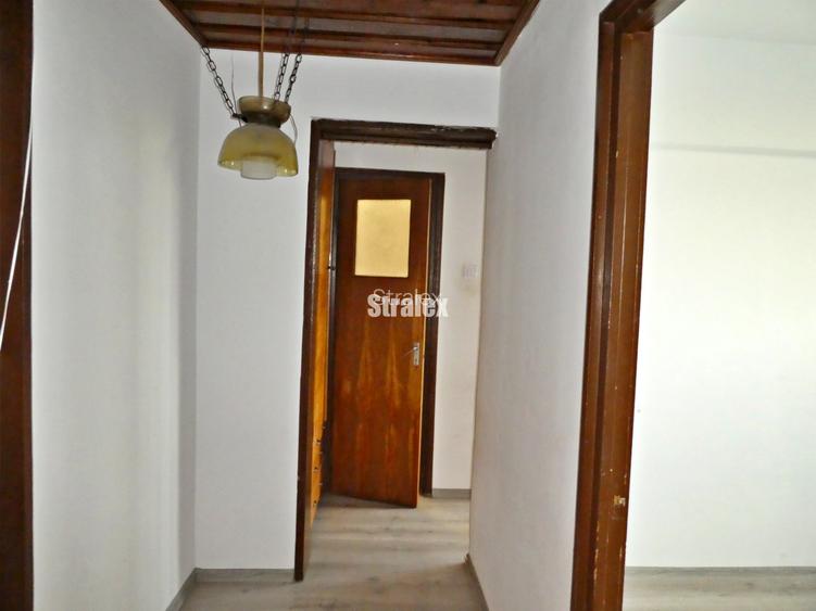 Apartament 3 camere bloc reabilitat aproape de metroul Raul Doamnei - 6