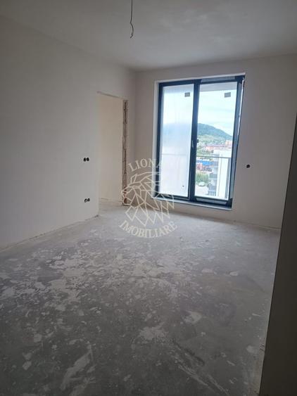 Apartament 3 camere, balcon, et 1 - Nou Finisat la cheie- Zona Terra