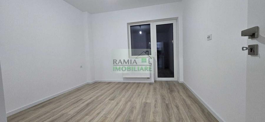 Apartament 2 camere, 2026, etaj 2, balcon – Tractorul / Coresi