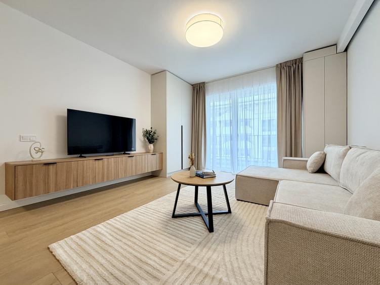 Apartament NOU, 2 camere, 45 mp, balcon 10 mp,Eroilor Residence, garaj