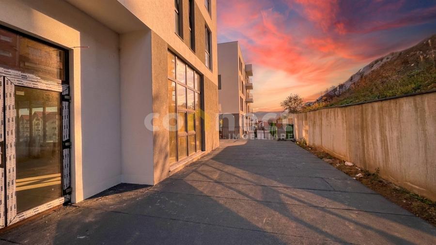 Spațiu comercial de închiriat | Versatil | NOU | 430 mp + Terasă | Florești