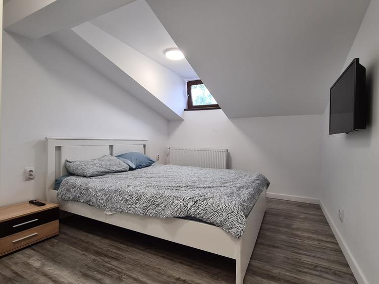 Apartament 4 camere Calea Calarasi / Hala Traian in vila