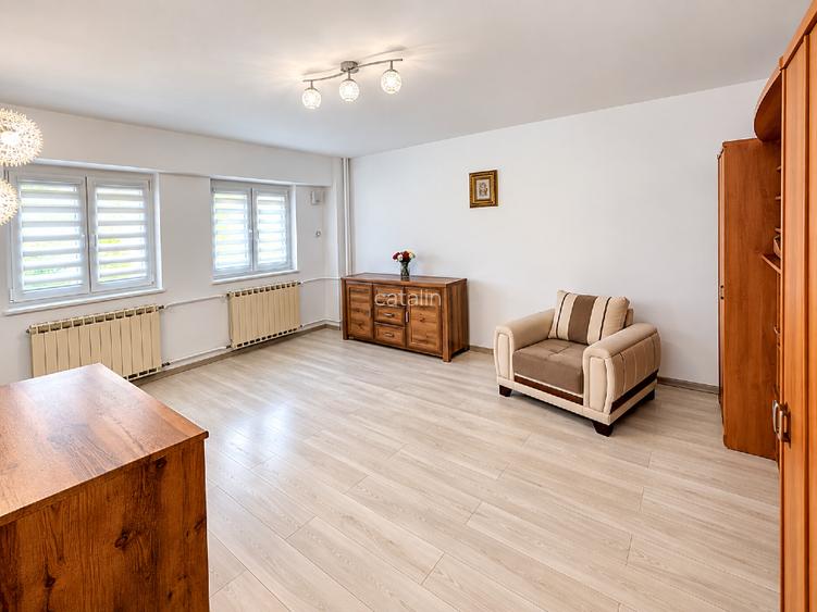 Garsonieră 38,04 mp | Bucătărie separată | Renovată integral/ Calea Călărașilor