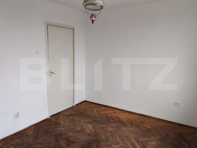 Apartament de vanzare cu 3 camere, 69 mp, zona Str. Botizului